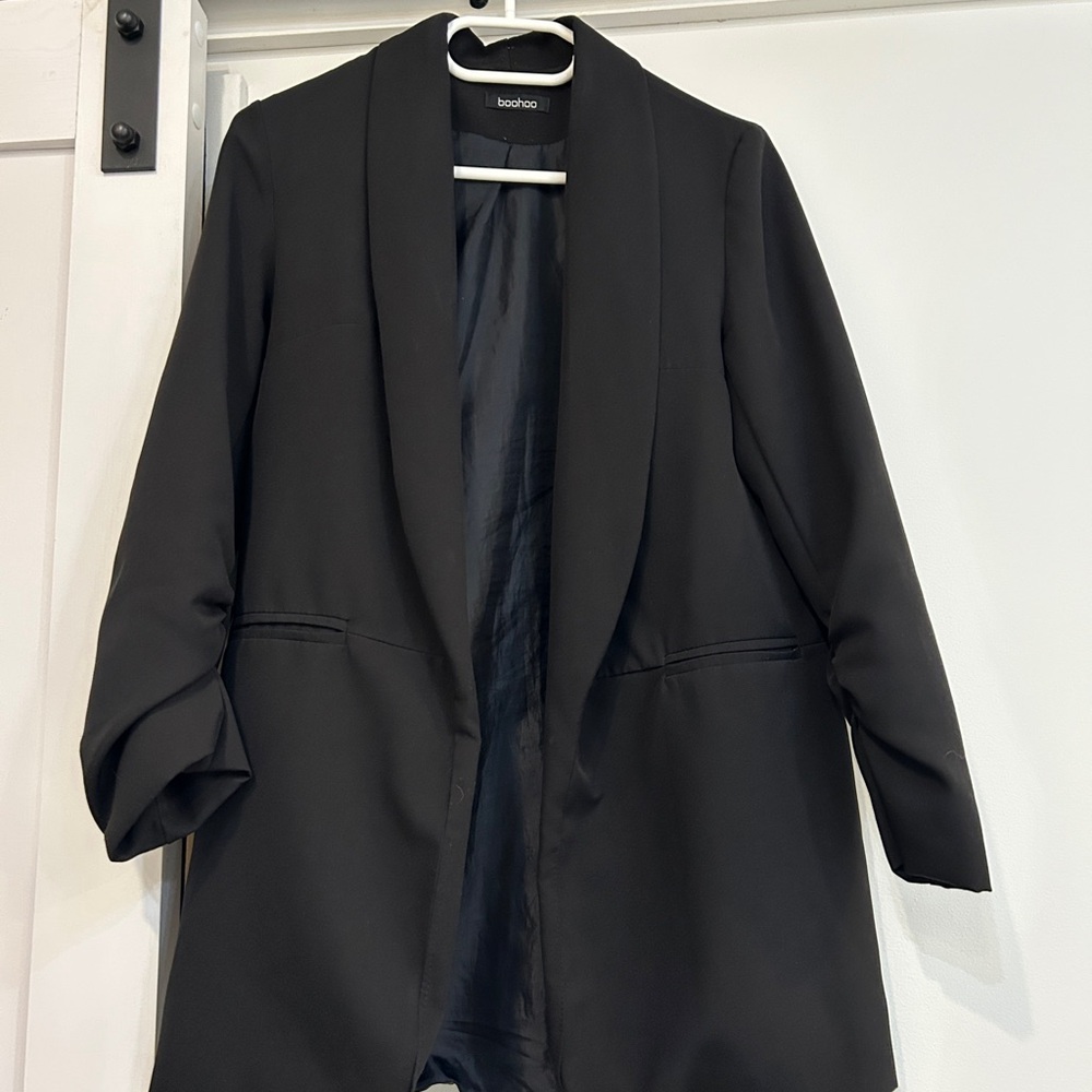 Boohoo Black Blazer Jacket with Lapel Collar